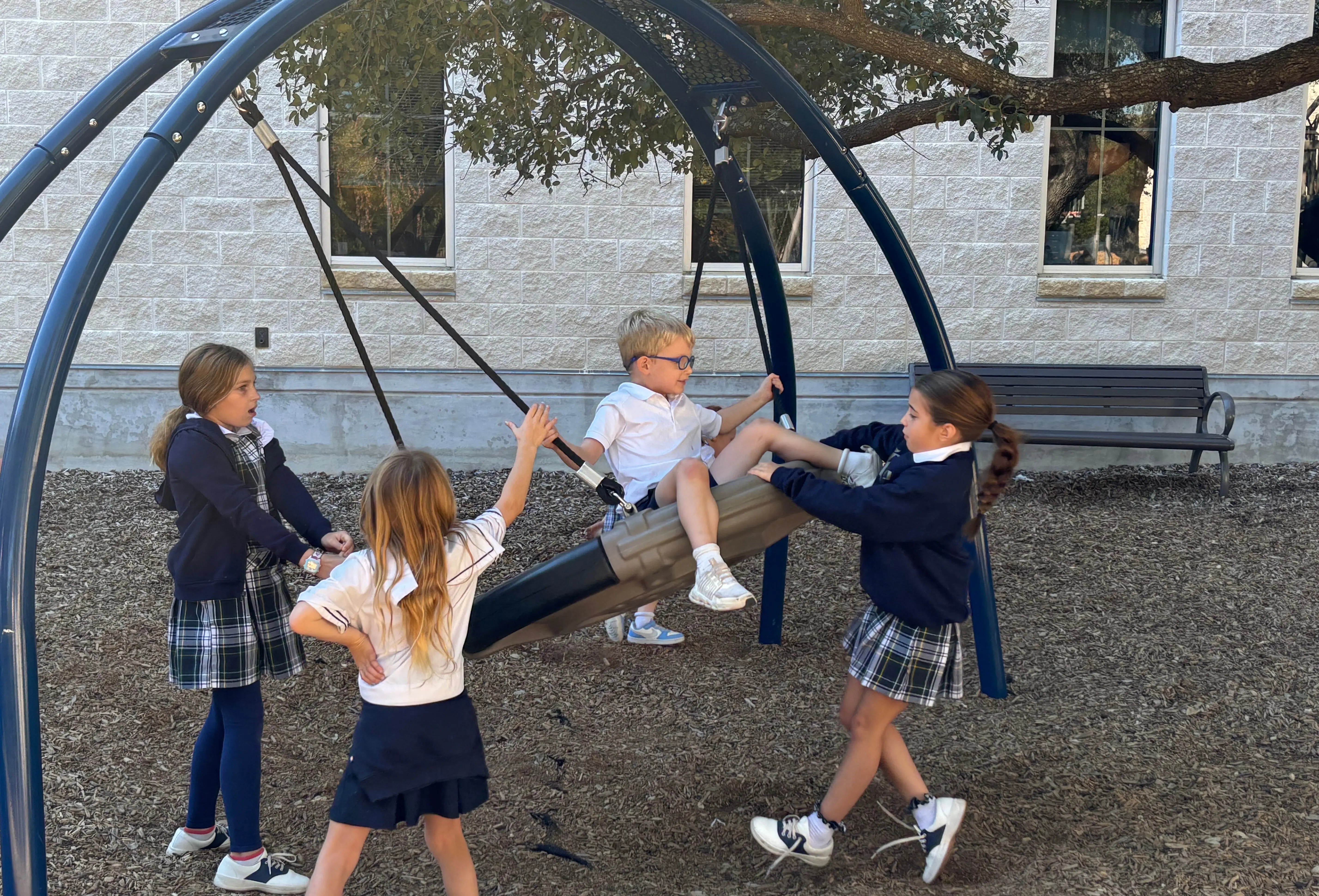  OptimizedImage,,,Optimized